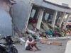 انتشلت فرق الإنقاذ في إندونيسيا 6 جثث أخرى في أعقاب الزلزال، ليرتفع عدد القتلى إلى 53.