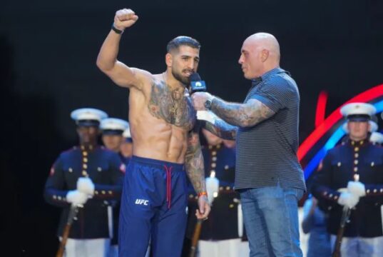 إسلام ماخاتشيف يشكك في احتفال إيليا توبوريا ليلة خسارته في بطولة UFC في البيت الأبيض